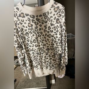 American eagle oversized crewneck